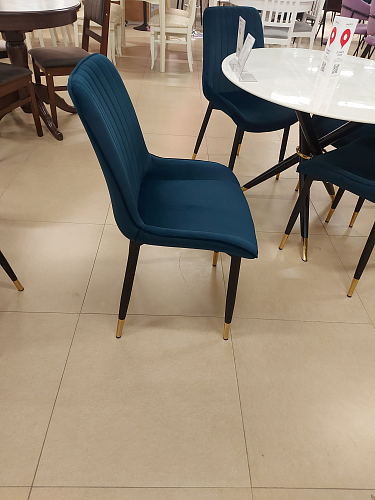 Стул на металлокаркасе Seda 1 latte / black / gold из шоурума 12